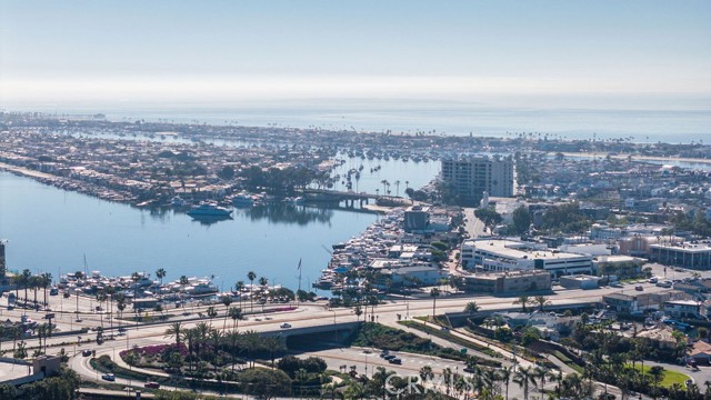 Detail Gallery Image 12 of 57 For 101 Scholz Plaza Ph 16, Newport Beach,  CA 92663 - 2 Beds | 2 Baths