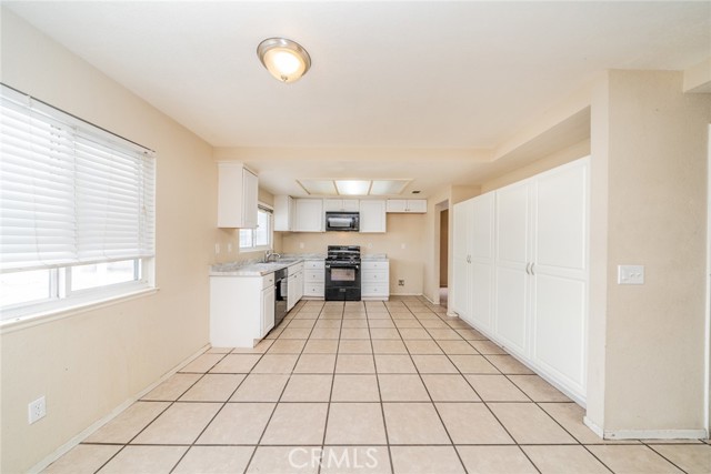 Detail Gallery Image 15 of 46 For 1541 Caron Ct, Perris,  CA 92571 - 4 Beds | 3 Baths