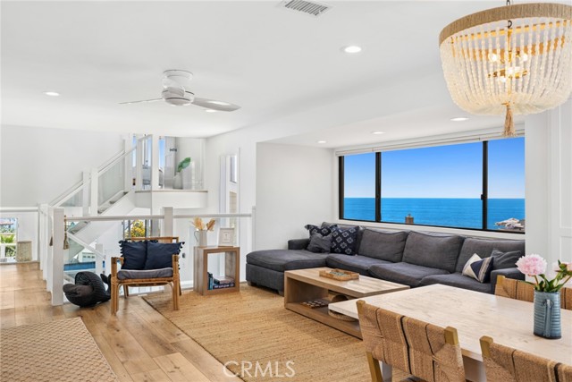 Front Image Thumbnail for CRLG26152466