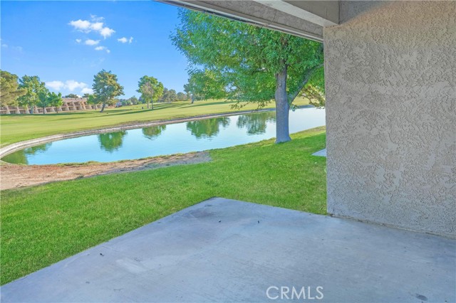 Detail Gallery Image 2 of 33 For 27535 Lakeview Dr #37,  Helendale,  CA 92342 - 2 Beds | 2 Baths