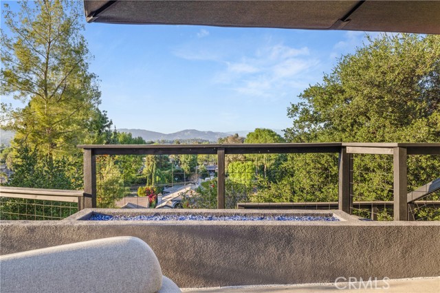Detail Gallery Image 61 of 69 For 23202 Aetna St, Woodland Hills,  CA 91367 - 5 Beds | 4 Baths