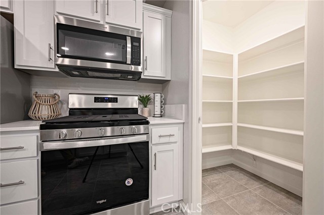 Detail Gallery Image 5 of 18 For 601 Marshall Ln #128 B2,  Merced,  CA 95348 - 4 Beds | 3 Baths