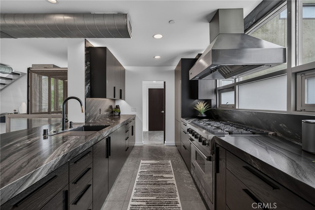 MLS #OC26130304 image #22