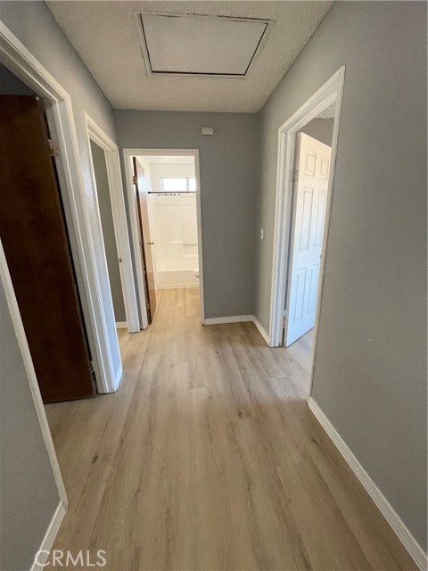 Detail Gallery Image 7 of 11 For 14199 Havasu Rd, Apple Valley,  CA 92307 - 3 Beds | 2 Baths