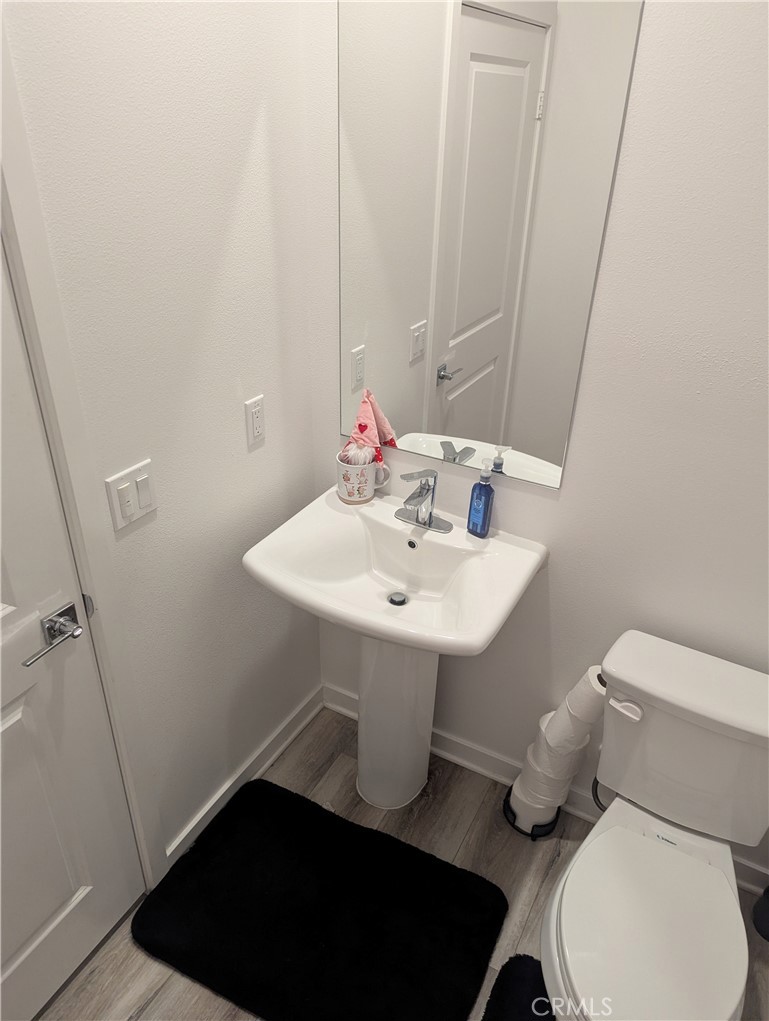 https://media.crmls.org/medias/34200b9c-5340-4dfb-9469-8d23746d9bf0.jpg?preset=X-Large