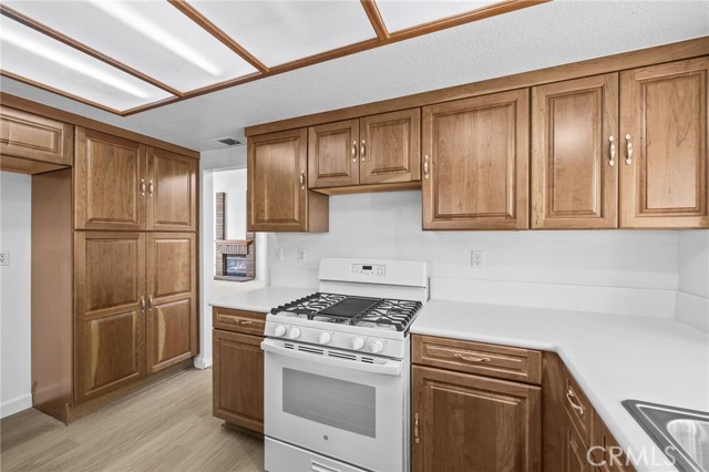 Detail Gallery Image 19 of 38 For 6792 Galveston Pl, Rancho Cucamonga,  CA 91701 - 4 Beds | 2/1 Baths