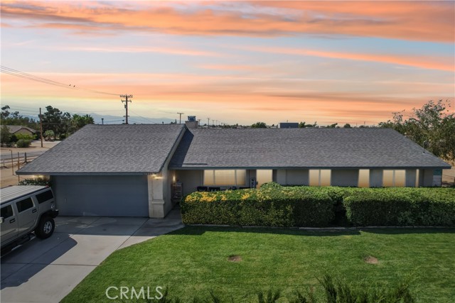 Detail Gallery Image 1 of 59 For 11326 5th Ave, Hesperia,  CA 92345 - 3 Beds | 2 Baths