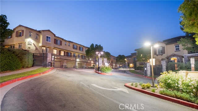 8022 Cresta Bella Road, Rancho Cucamonga CA: https://media.crmls.org/medias/3421ec00-58de-46e7-b116-2ad9fc2035c0.jpg
