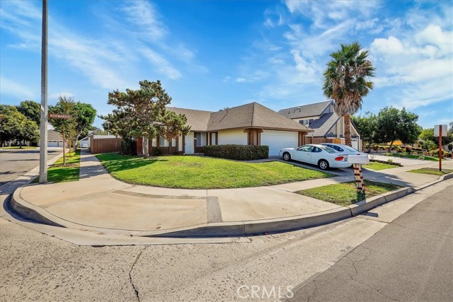 Detail Gallery Image 2 of 61 For 15232 Normandie Ave, Irvine,  CA 92604 - 4 Beds | 2 Baths