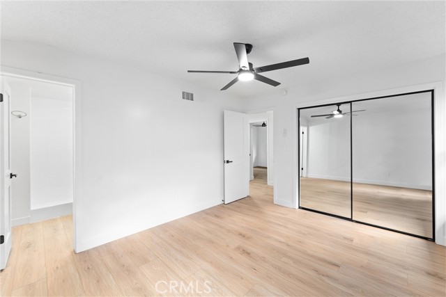 Image 19 of 26 For 8065 Ring Street