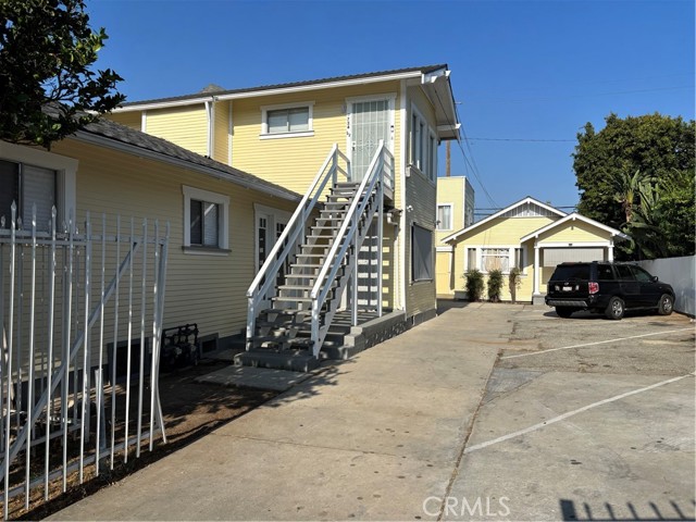 Detail Gallery Image 5 of 5 For 732 Saint Louis Ave, Long Beach,  CA 90804 - – Beds | – Baths