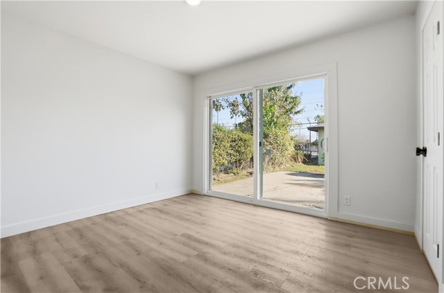 577 Herrington N Avenue, San Bernardino CA: https://media.crmls.org/medias/3422c95f-6291-4421-90f5-a7aa5d1e3c89.jpg