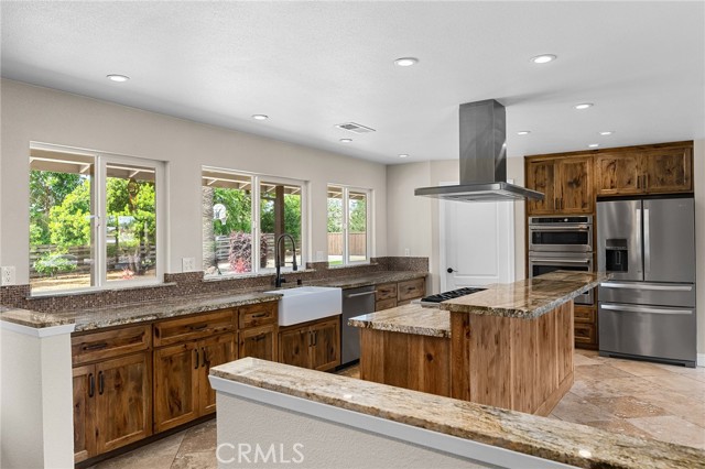 Detail Gallery Image 13 of 72 For 201 Valley View Dr, Oroville,  CA 95966 - 3 Beds | 3 Baths