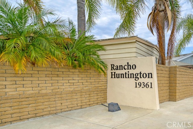 Detail Gallery Image 1 of 1 For 19361 Brookhurst St #34,  Huntington Beach,  CA 92646 - 2 Beds | 2 Baths