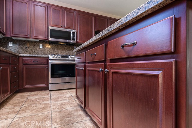 Image 12 of 40 For 3135 Hibiscus Point