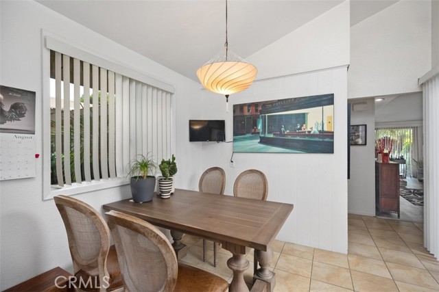 Detail Gallery Image 8 of 25 For 694 Avenida Sevilla #B,  Laguna Woods,  CA 92637 - 2 Beds | 1 Baths