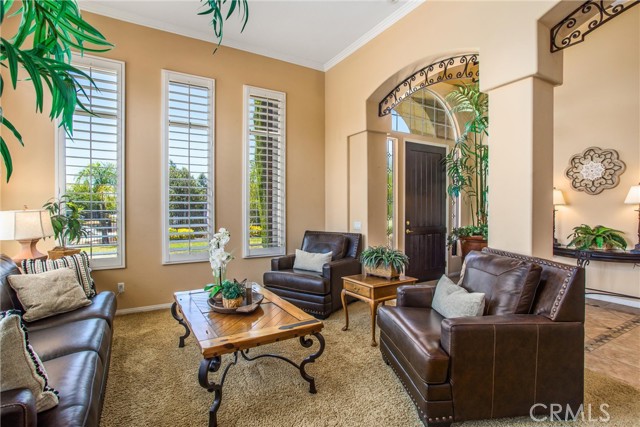 Detail Gallery Image 8 of 72 For 2109 Canyon View Ln, Redlands,  CA 92373 - 4 Beds | 4 Baths