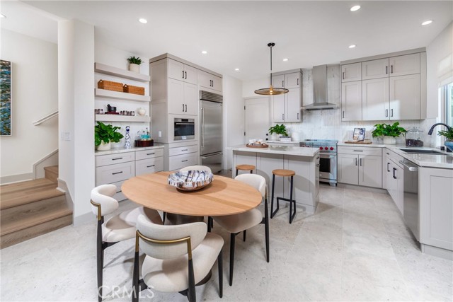 Detail Gallery Image 4 of 4 For 136 Pisano, Irvine,  CA 92618 - 3 Beds | 2/1 Baths