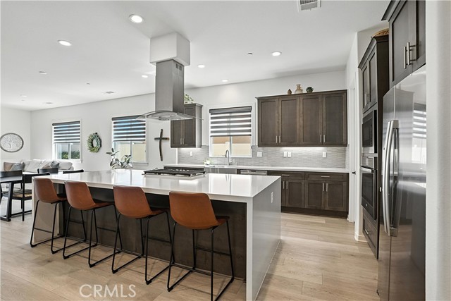26686 Verdant Circle, Menifee CA: https://media.crmls.org/medias/34271797-5101-4aaf-b3d9-213517ba2c11.jpg