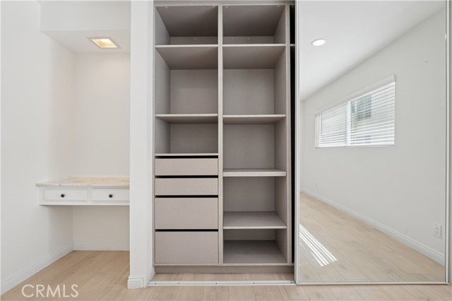 Detail Gallery Image 21 of 35 For 5330 Zelzah Ave #7,  Encino,  CA 91316 - 2 Beds | 2 Baths