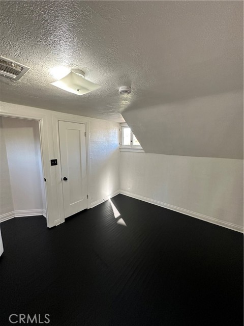 Detail Gallery Image 15 of 26 For 3332 2nd St, Riverside,  CA 92501 - 3 Beds | 1/1 Baths