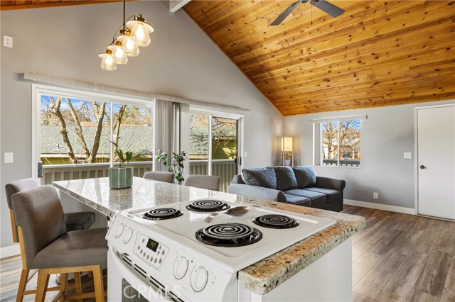 Detail Gallery Image 9 of 46 For 1948 Willowbrook, Paso Robles,  CA 93446 - 4 Beds | 2 Baths