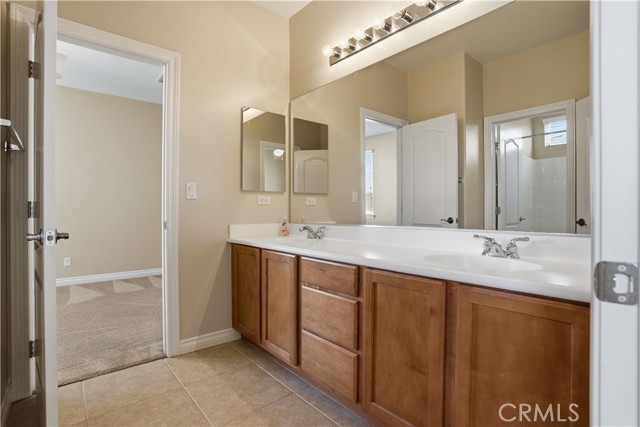 Image 48 of 63 For 24089 Golden Mist