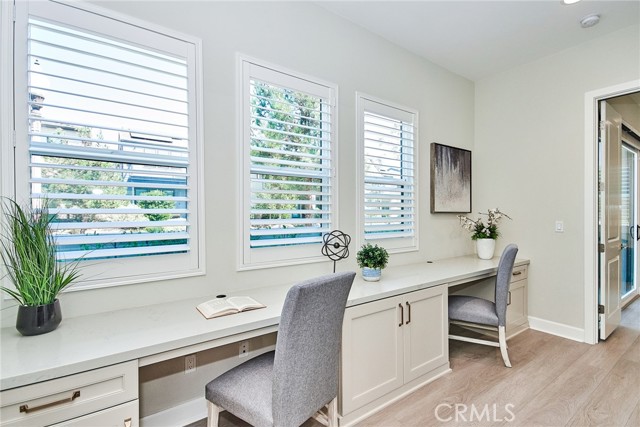 133 Aspect, Irvine CA: https://media.crmls.org/medias/342b1881-48d8-42c7-bb46-321212656023.jpg