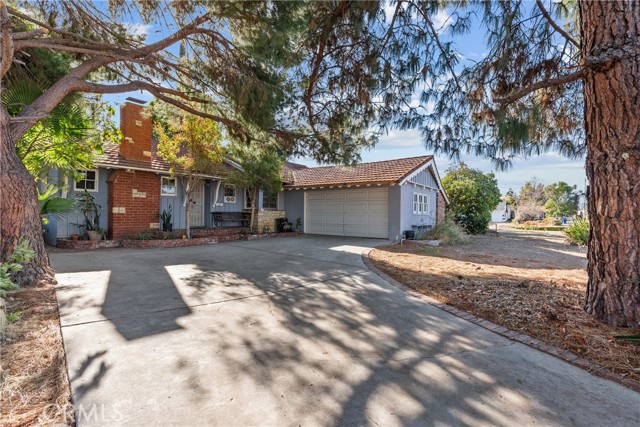 Detail Gallery Image 2 of 35 For 21032 Baltar St, Canoga Park,  CA 91304 - 3 Beds | 2 Baths