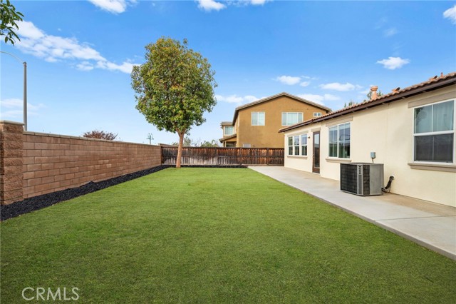 1829 Overland Court, Hemet CA: https://media.crmls.org/medias/342d5c6f-74ce-4b43-83f6-9adcf5bd8f63.jpg