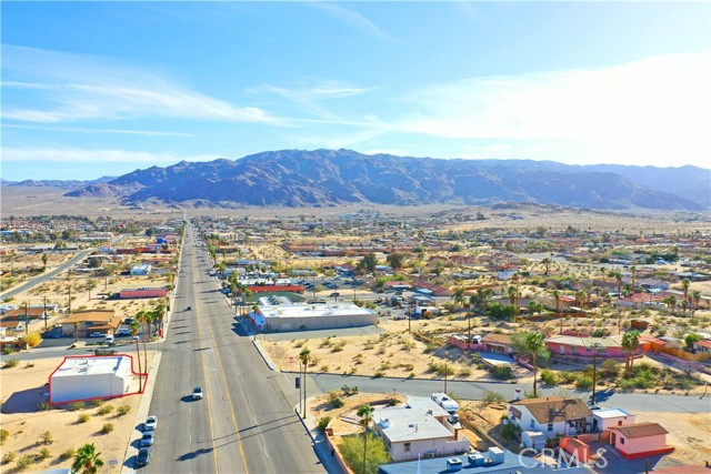 5823 Adobe Road, Twentynine Palms, California 92277, ,Commercial Sale,For Sale,5823 Adobe Road,CRJT24044485