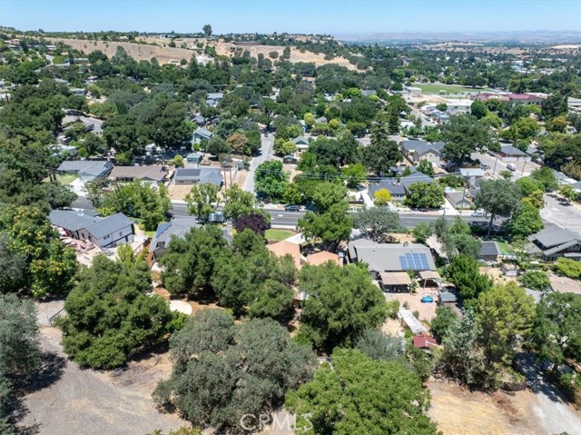 138 15th Street, Paso Robles CA: https://media.crmls.org/medias/342db154-98b6-42ac-b2e0-973b7c094b00.jpg
