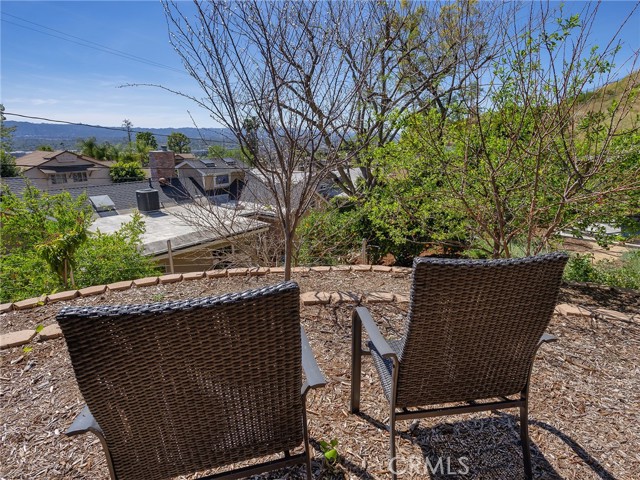 Detail Gallery Image 55 of 72 For 1012 N Sunset Canyon Dr, Burbank,  CA 91504 - 3 Beds | 2 Baths