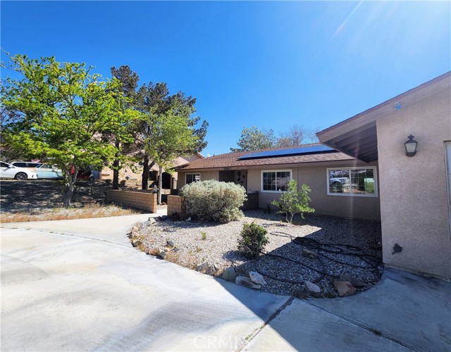 Image 3 for 26755 Red Coach Ln, Helendale, CA 92342