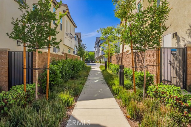 9513 Retreat Place, Rancho Cucamonga CA: https://media.crmls.org/medias/342e9e00-3e34-4d3b-950e-be2aaf2d78e2.jpg