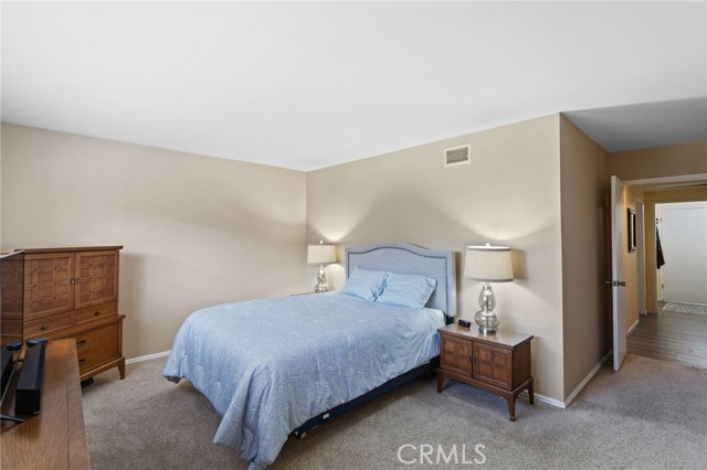 Detail Gallery Image 12 of 23 For 17642 Medford Ave, Tustin,  CA 92780 - 4 Beds | 2 Baths