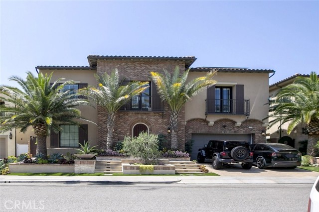 Detail Gallery Image 2 of 69 For 20300 W Windsor Ln, Northridge,  CA 91326 - 5 Beds | 6 Baths