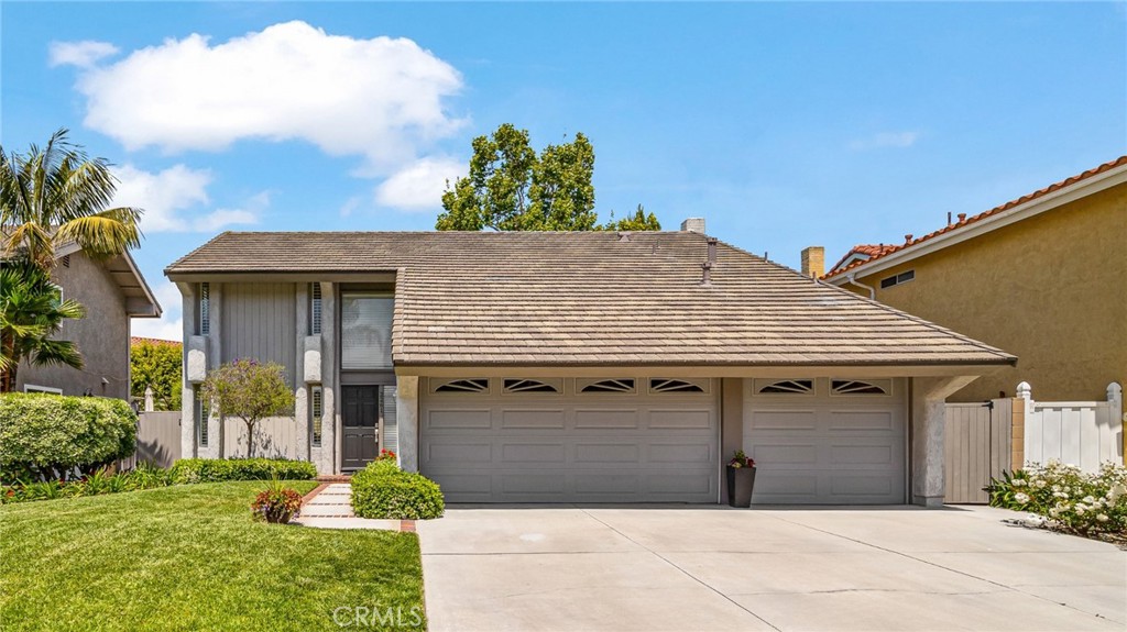 2261 Caper Tree Drive, Tustin, CA 92780
