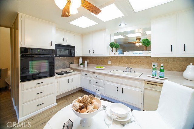 Detail Gallery Image 22 of 31 For 1200 Canoe Brook Dr., M3-19f, Seal Beach,  CA 90740 - 2 Beds | 1 Baths