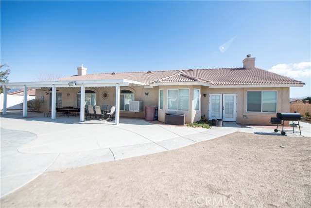 13436 Havasu Road, Apple Valley CA: https://media.crmls.org/medias/3431eebb-36fa-475a-8fc0-e7a49b6b8f35.jpg