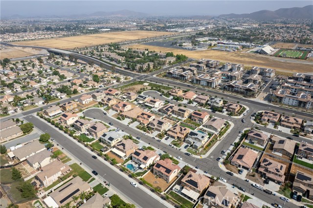 28341 Heather Green Way, Menifee CA: https://media.crmls.org/medias/3432e5d8-e872-49b7-909c-ad56cffbb04e.jpg