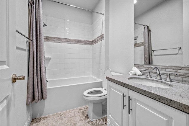 Image 53 of 46 For 5577 Heritage Oak