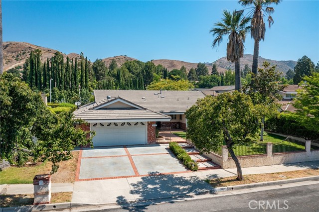 Detail Gallery Image 1 of 1 For 19011 Castlebay Ln, Porter Ranch,  CA 91326 - 4 Beds | 3 Baths