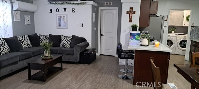 Detail Gallery Image 5 of 35 For 16600 Orange Ave #23,  Paramount,  CA 90723 - 3 Beds | 2 Baths