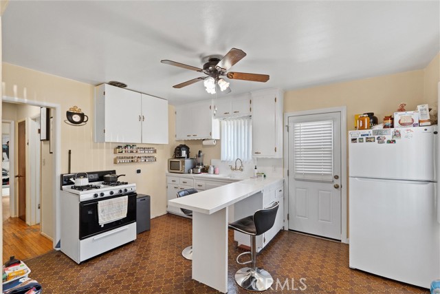 Detail Gallery Image 6 of 14 For 12824 Orr & Day Road, Norwalk,  CA 90650 - 2 Beds | 1 Baths
