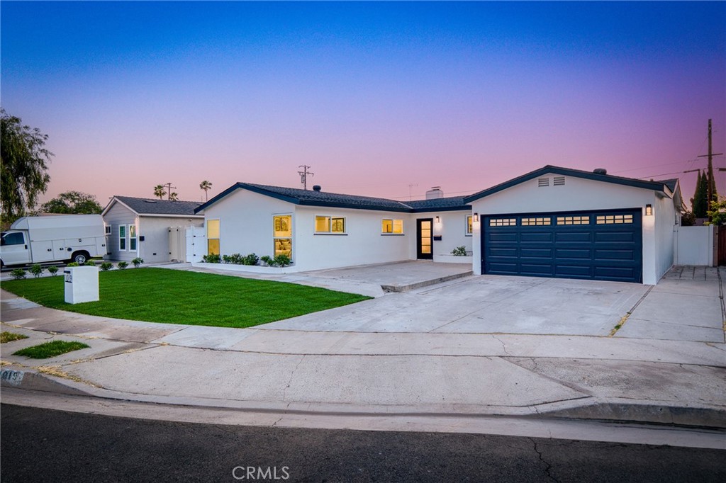 1019 N Cambria Place