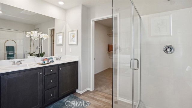 Detail Gallery Image 7 of 12 For 31223 Shining Willow Dr, Winchester,  CA 92596 - 4 Beds | 3 Baths