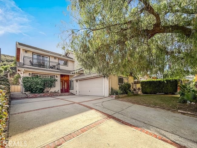 28348 Laura La Plante Drive — image 1