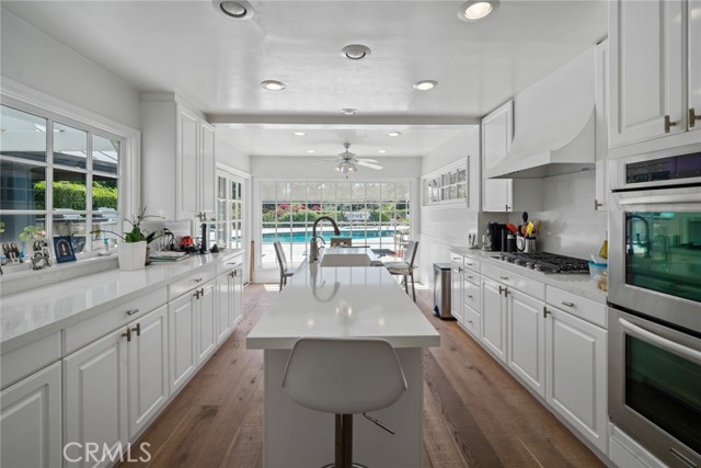 Detail Gallery Image 28 of 53 For 4420 Conchita, Tarzana,  CA 91356 - 4 Beds | 3 Baths