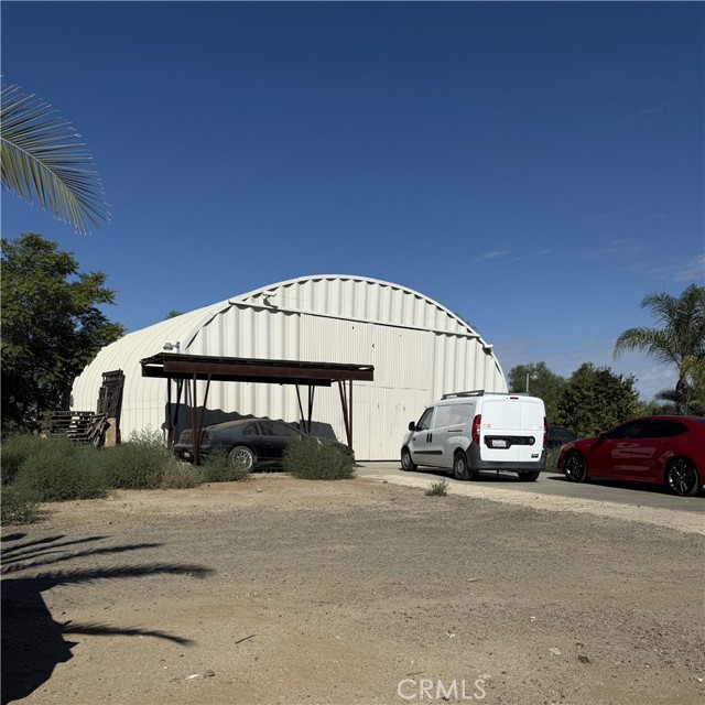 Detail Gallery Image 2 of 3 For 22600 San Jacinto, Perris,  CA 92570 - 7 Beds | 4 Baths